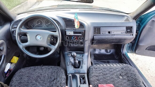 BMW 325 1992, 16,800 km - 2.5 l - Lənkəran
