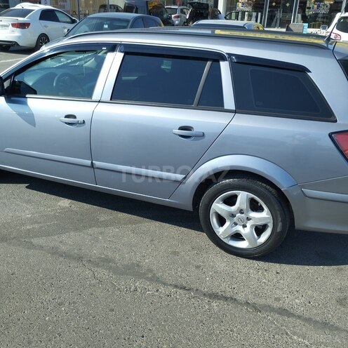 Opel Astra 2007, 239,000 km - 1.3 л - Bakı