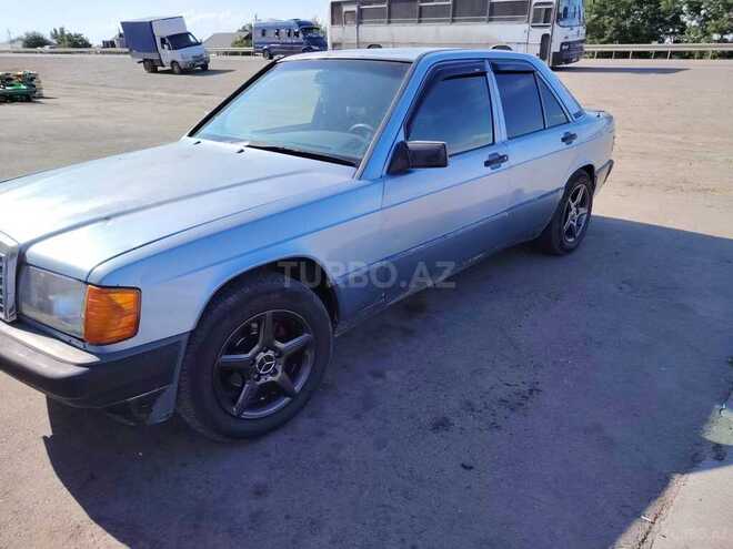 Mercedes E 200 1990, 300,000 km - 2.0 l - Dəliməmmədli