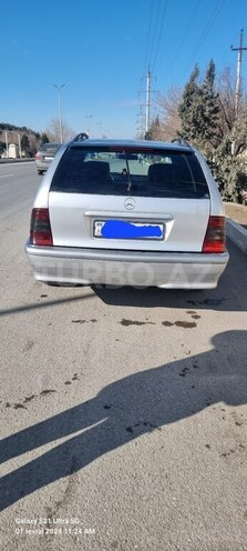 Mercedes C 220 d 1999, 450,000 km - 2.2 l - Sumqayıt