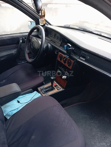 Mercedes 190 1991, 253,000 km - 2.0 l - Kürdəmir