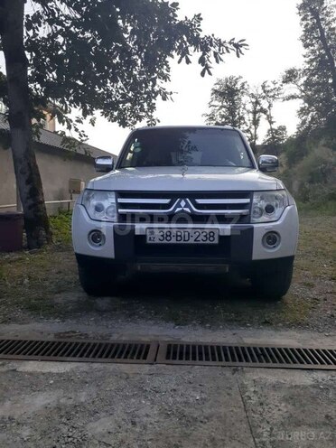 Mitsubishi Pajero 2007, 259,184 km - 3.0 l - Qusar