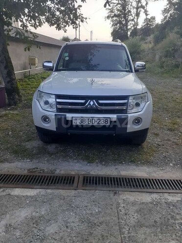 Mitsubishi Pajero 2007, 259,184 km - 3.0 l - Qusar