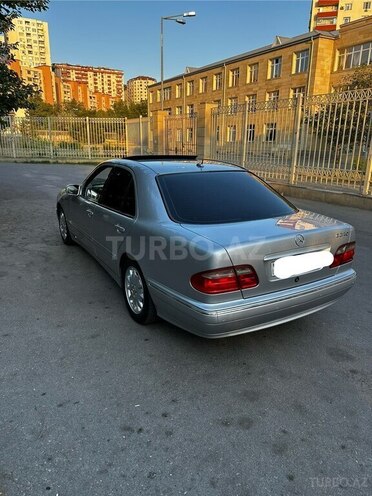 Mercedes E 320 2000, 330,000 km - 3.2 l - Bakı
