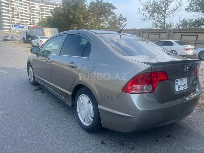 Honda Civic 2006, 110,000 km - 1.3 л - Bakı