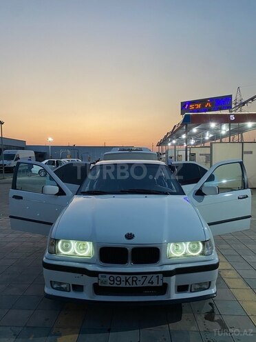 BMW 318 1996, 221,000 km - 1.8 l - Xaçmaz
