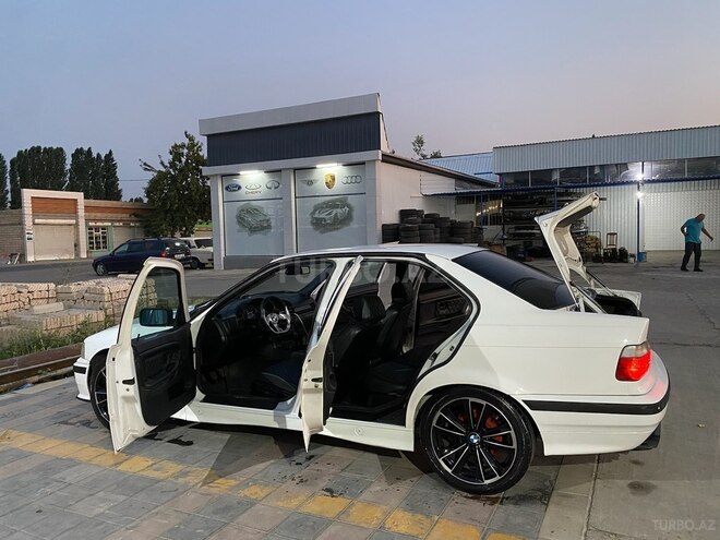 BMW 318 1996, 221,000 km - 1.8 l - Xaçmaz