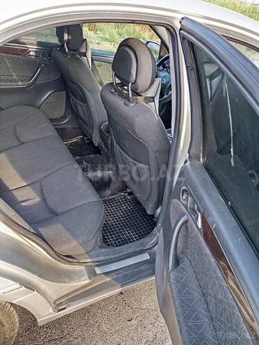 Mercedes C 200 2000, 266,000 km - 2.0 л - Neftçala