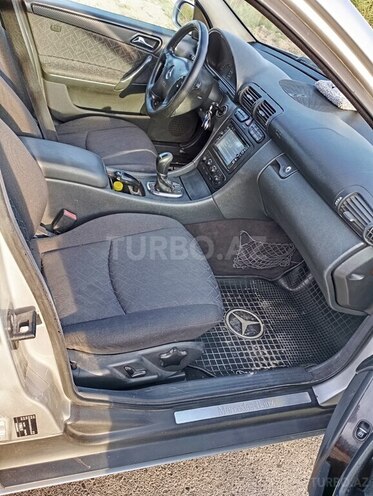 Mercedes C 200 2000, 266,000 km - 2.0 л - Neftçala