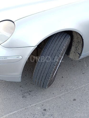 Mercedes C 200 2000, 266,000 km - 2.0 л - Neftçala