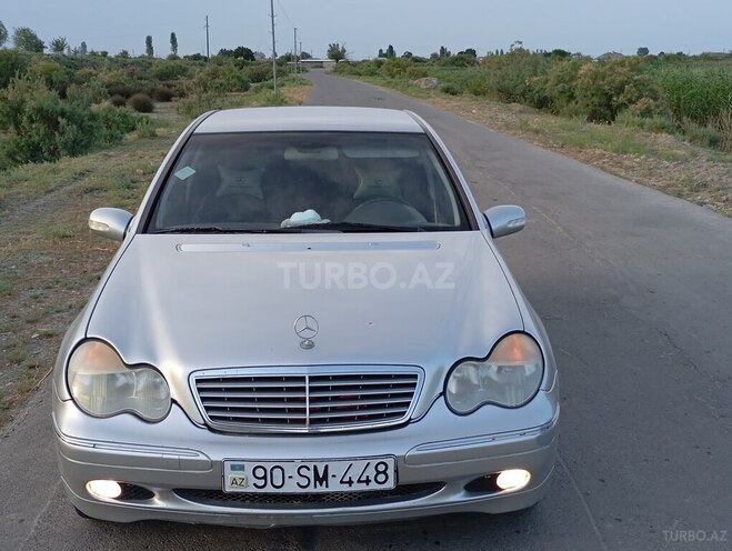 Mercedes C 200 2000, 266,000 km - 2.0 л - Neftçala