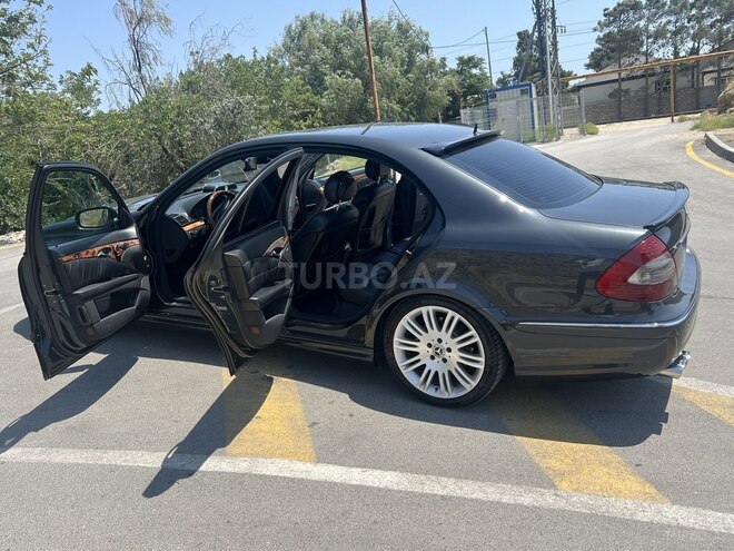 Mercedes E 320 2004, 447,000 km - 3.2 l - Bakı
