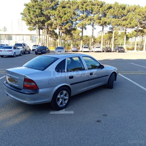 Opel Vectra 1998, 327,598 km - 1.8 л - Sumqayıt