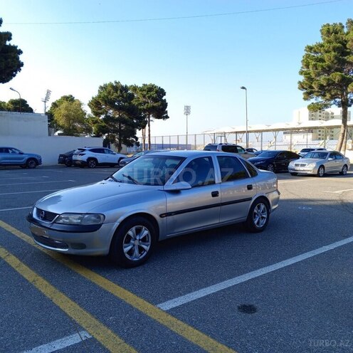 Opel Vectra 1998, 327,598 km - 1.8 л - Sumqayıt