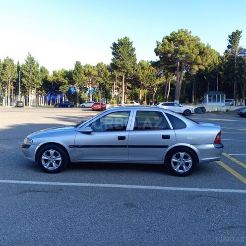 Opel Vectra 1998, 327,598 km - 1.8 л - Sumqayıt