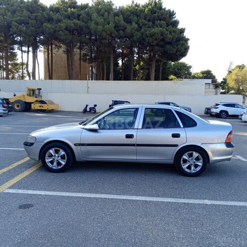 Opel Vectra 1998, 327,598 km - 1.8 л - Sumqayıt