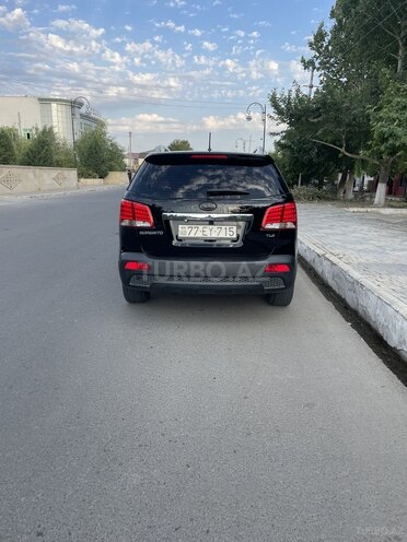 Kia Sorento 2012, 215,456 km - 2.0 l - Füzuli