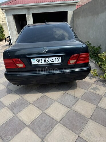 Mercedes E 240 1988, 437,000 km - 2.4 л - Bakı