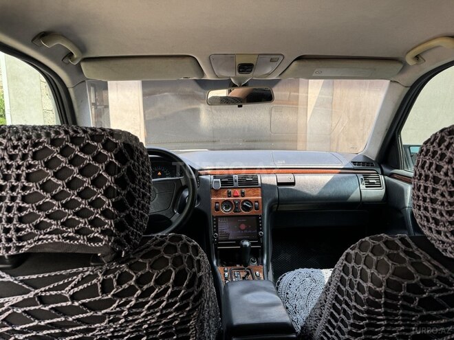 Mercedes E 240 1988, 437,000 km - 2.4 л - Bakı