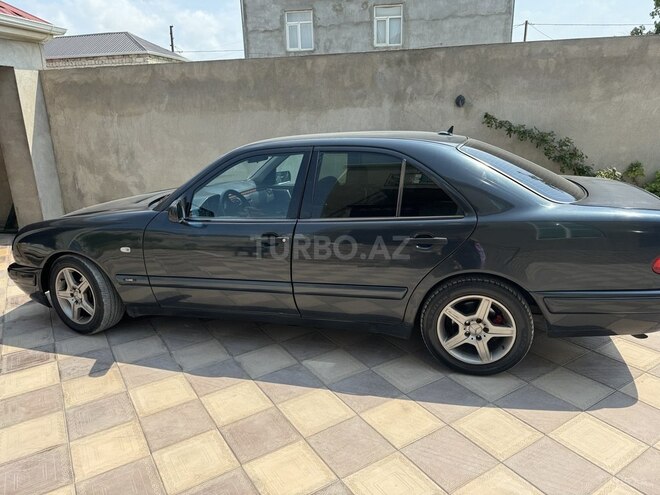 Mercedes E 240 1988, 437,000 km - 2.4 л - Bakı