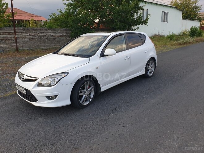 Hyundai i30 2009, 340,000 km - 2.0 л - Bakı