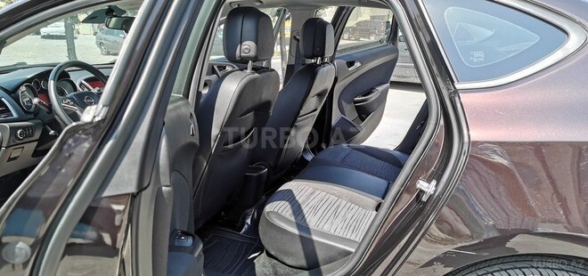 Opel Astra 2015, 110,000 km - 1.6 l - Sumqayıt