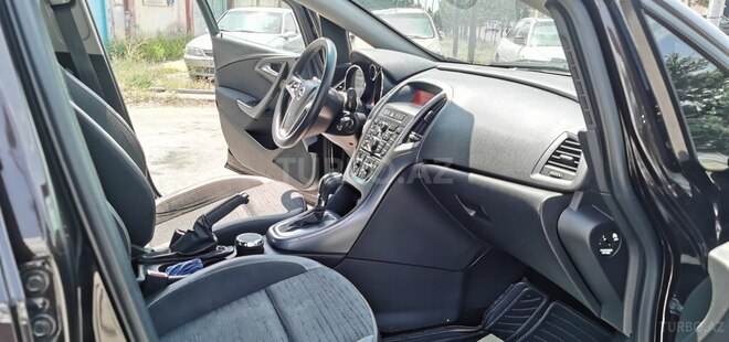 Opel Astra 2015, 110,000 km - 1.6 l - Sumqayıt