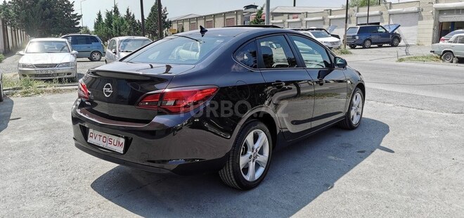 Opel Astra 2015, 110,000 km - 1.6 l - Sumqayıt