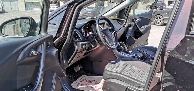 Opel Astra 2015, 110,000 km - 1.6 l - Sumqayıt