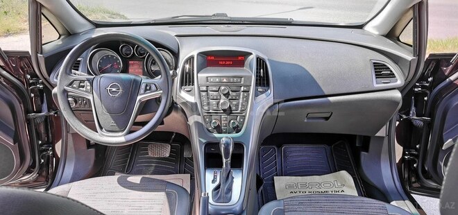 Opel Astra 2015, 110,000 km - 1.6 l - Sumqayıt