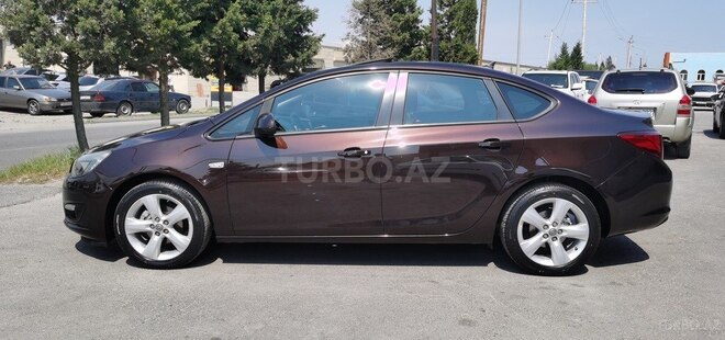 Opel Astra 2015, 110,000 km - 1.6 l - Sumqayıt