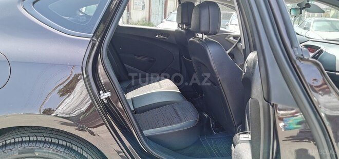 Opel Astra 2015, 110,000 km - 1.6 l - Sumqayıt