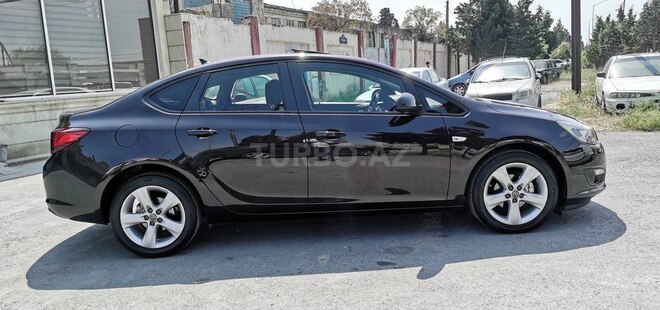 Opel Astra 2015, 110,000 km - 1.6 l - Sumqayıt