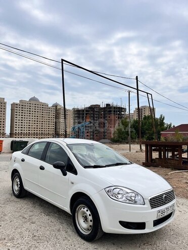 Fiat Linea 2009, 215,000 km - 1.4 л - Bakı