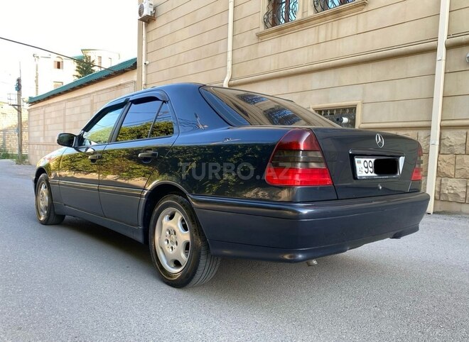 Mercedes C 180 1999, 322,000 km - 1.8 l - Bakı