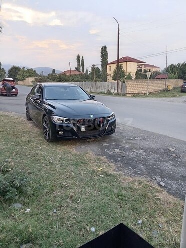 BMW 328 2014, 210,000 km - 2.0 л - Zaqatala