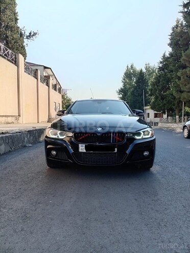 BMW 328 2014, 210,000 km - 2.0 л - Zaqatala