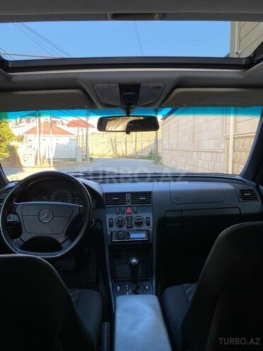 Mercedes C 180 1999, 322,000 km - 1.8 l - Bakı