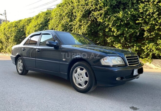 Mercedes C 180 1999, 322,000 km - 1.8 l - Bakı