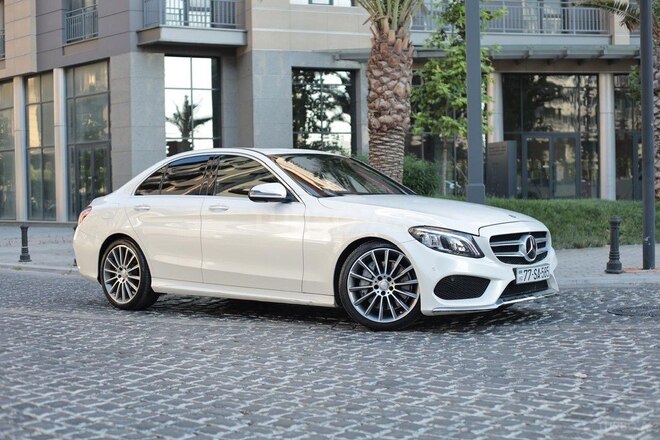 Mercedes C 300 2017, 124,000 km - 2.0 l - Bakı