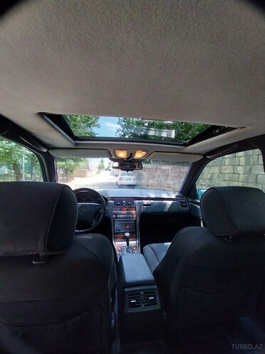 Mercedes E 200 1996, 360,000 km - 2.0 l - Masallı