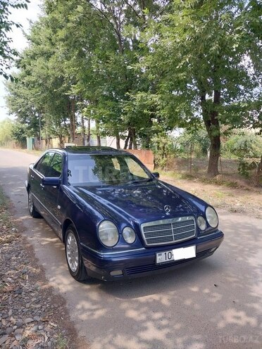 Mercedes E 200 1996, 360,000 km - 2.0 l - Masallı