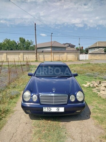 Mercedes E 200 1996, 360,000 km - 2.0 l - Masallı
