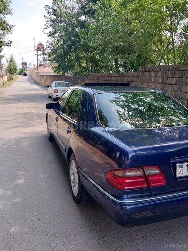 Mercedes E 200 1996, 360,000 km - 2.0 l - Masallı