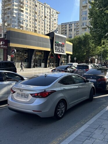 Hyundai Elantra 2015, 119,091 km - 1.8 l - Bakı