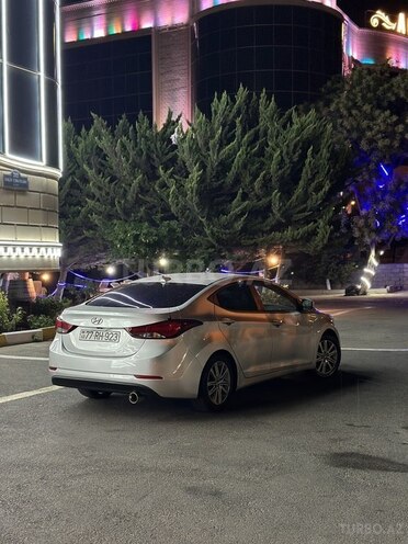 Hyundai Elantra 2015, 119,091 km - 1.8 l - Bakı