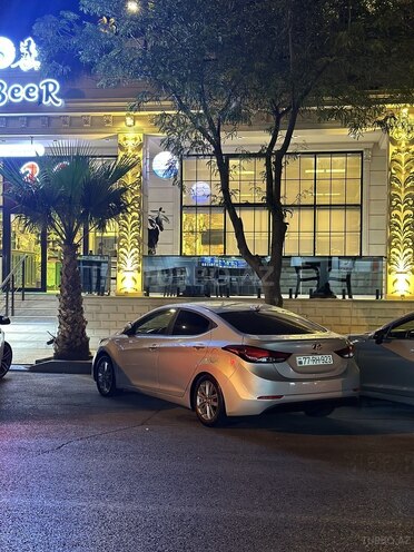 Hyundai Elantra 2015, 119,091 km - 1.8 l - Bakı