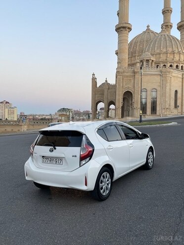 Toyota Aqua 2018, 120,000 km - 1.5 l - Bakı