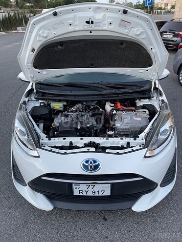 Toyota Aqua 2018, 120,000 km - 1.5 l - Bakı