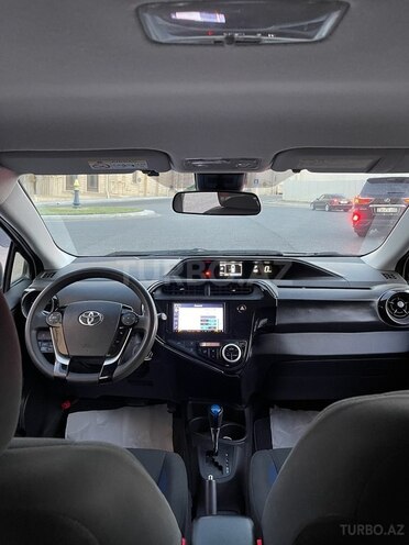 Toyota Aqua 2018, 120,000 km - 1.5 l - Bakı